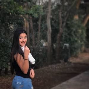 Meet your Posher, Ana